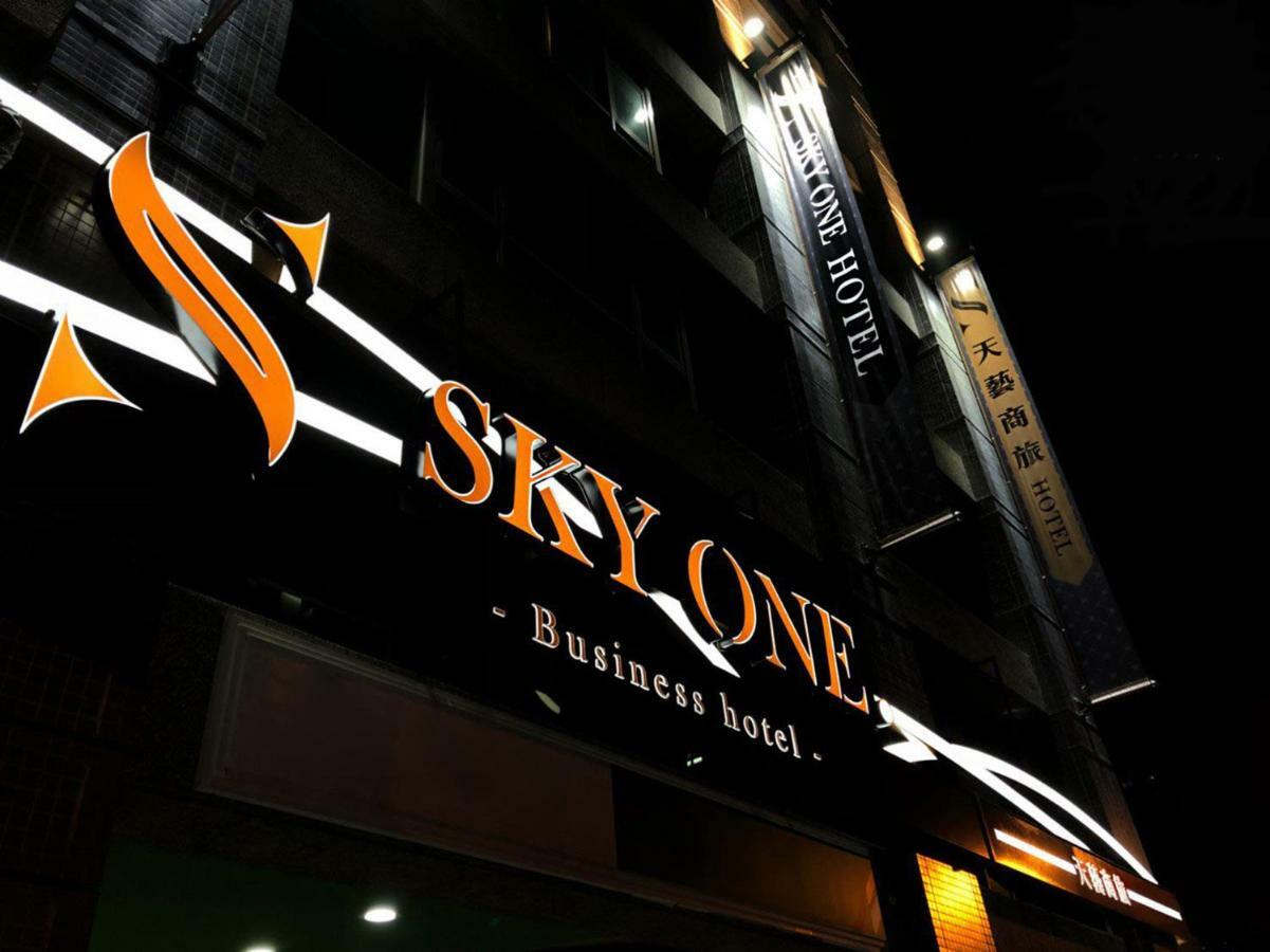 Skyone Hotel Kaohsiung Exterior foto