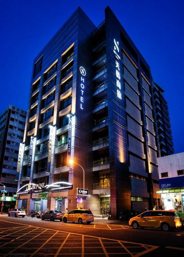 Skyone Hotel Kaohsiung Exterior foto